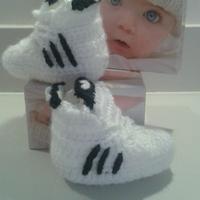 Scarpette adidas uncinetto