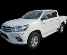 Toyota Hilux 2.4 D-4D 4WD 4 porte Double Cab Execu