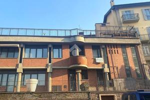 2 LOCALI A MONCALIERI