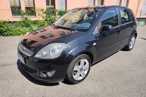 Ford Fiesta 1.2 Benz GPL 5 porte