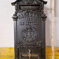 Cassetta per le Lettere in ferro battuto