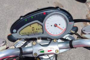 MV AGUSTA BRUTALE 910 S