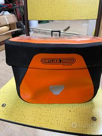 Borsa da manibrio ORTLIEB completa di staffa