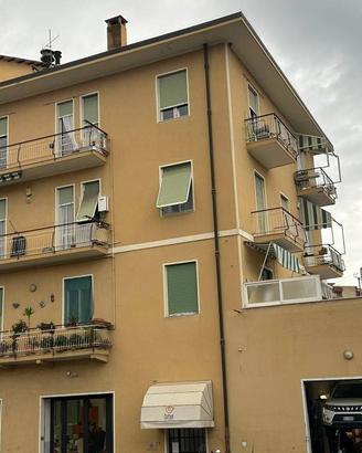 Appartamento di 90 m² con 4 locali a Ventimiglia
