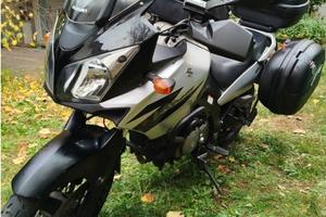 Suzuki V Strom DL 650 - 2005