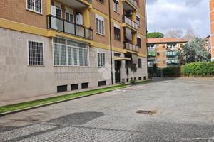 4 LOCALI A ROMA