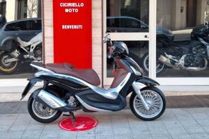 Piaggio Beverly 300 i.e.