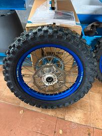 Ruota completa per enduro cerchio 18