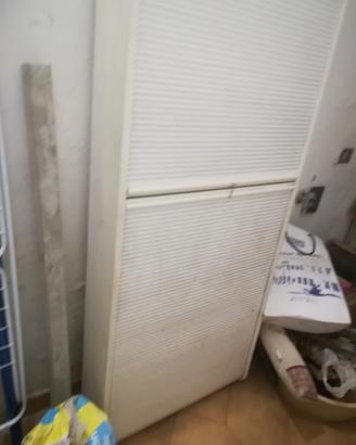 Scarpiera Moplast con anta a serrandina