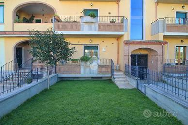 3 LOCALI A MOSCIANO SANT'ANGELO