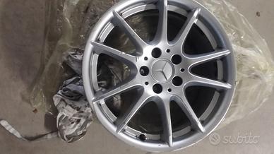 N.1 CERCHIONE IN LEGA PER MERCEDES CLASSE B