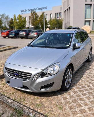 Volvo V60 D3 Ocean Race Geartronic 163 CV - 142.00