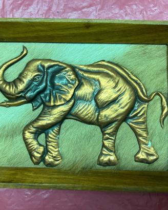 Elefante  in  legno  con  pelo  originale - Etnico