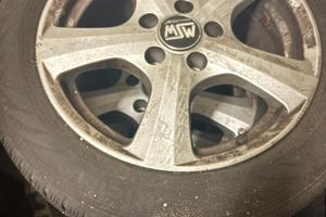 Cerchi in lega nissan fiat alfa