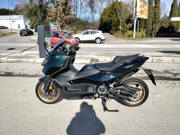 YAMAHA T MAX 560 TECH ABS TCS