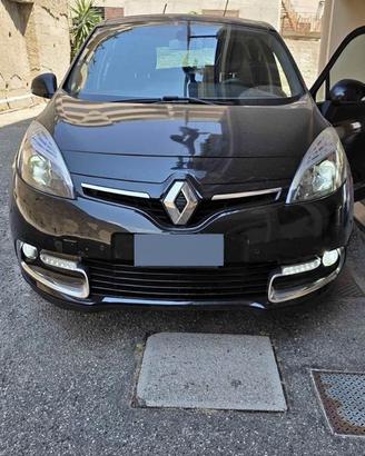 Auto comodissima