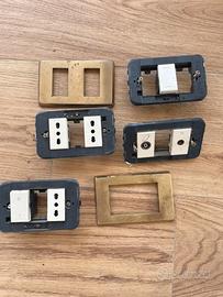 Placche cestelli deviatori pulsanti ecc AVE