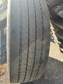 Pneumatico 315/80 R 22.5