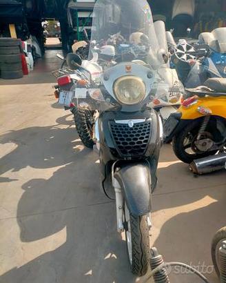 Ricambi Aprilia Scarabeo 200 Ie