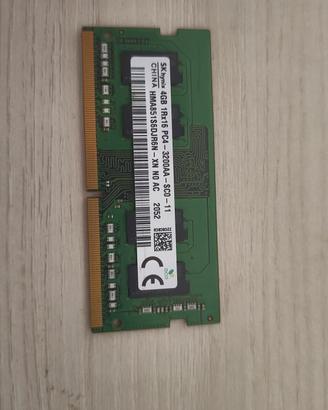 4GB RAM portatile