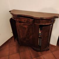 Mobiletto da ingresso stile antiquariato