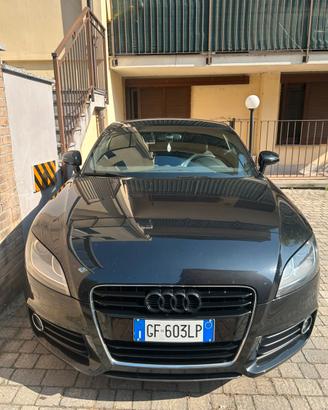 Audi TT 1.8 tfsi 2012 Motore Nuovo!!!Euro 5B
