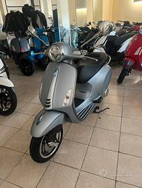 Vespa primavera 50 Km0
