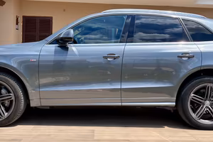 Audi Q5 S-Line - Anno 2015 - 2.0 TDI 190CV