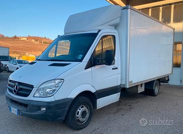Mercedes-Benz Sprinter 419cdi con sponda idraulica