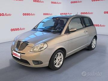 Lancia Ypsilon 1.2 BENZINA 60 HP ORO NEOPATENTATI