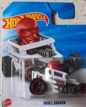 Hot Wheels Skull Shaker Experimotors Kart Modellin
