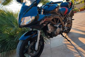  suzuki sv650s k7  2008 accessoriata gomme nuove