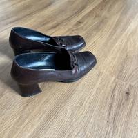 Mocassini con tacco 5cm marroni in pelle n 37