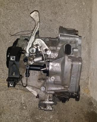 cambio 5 marce vw polo  1.4 benzina 