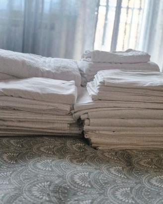 Biancheria B&B quasi nuova set completo