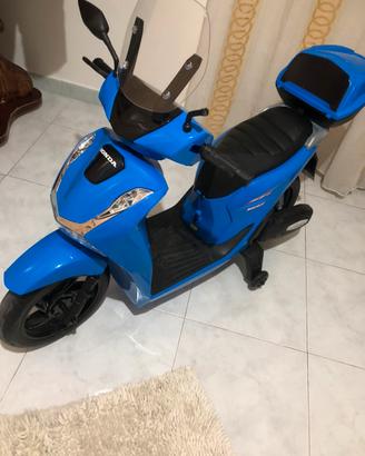 Motorino elettrico per bambino sh