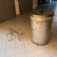 Contenitore 300  Lt in acciaio per Olio /vino