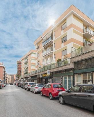 2 LOCALI A ROMA
