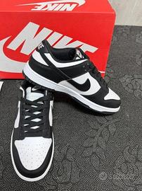 Nike Dunk Low 42 Nere e Bianche Nuove Originali