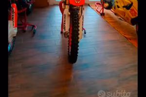 Honda Cre Targata 2004