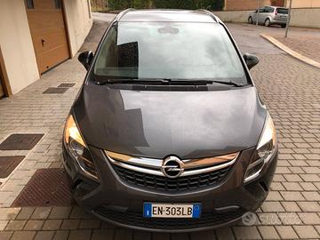 Opel Zafira tourer 