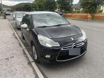 DS 3 1.4 VTi 95 CV Chic (2012)