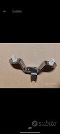 supporto superiore motore Harley sportster