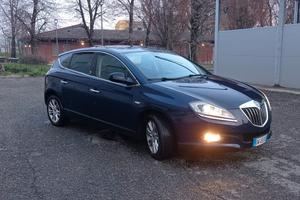 Lancia Delta ex 120cv 1600cc jtd consum bassissimi