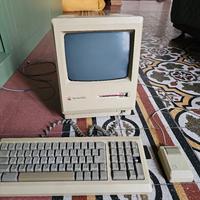 Macintosh Plus 1Mb 