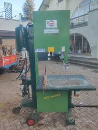 sega a nastro con spaccalegna verticale