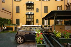 Box / Garage di 21 m² a Milano