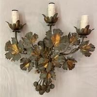 Applique in Ferro battuto