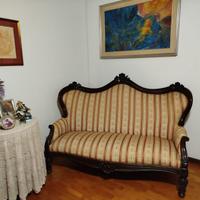 Divano fine Ottocento