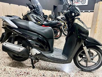 Honda SH 300 2007 BEN TENUTO E BEN FUNZIONANTE CON